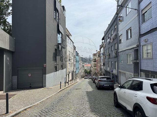 Armazém alugar em Braga (São Vítor), Braga