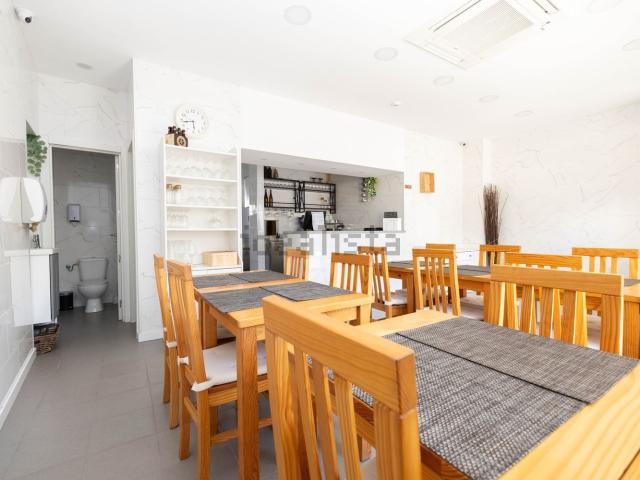 Loja venda em Urbanização Real Forte, Santiago Dos Velhos