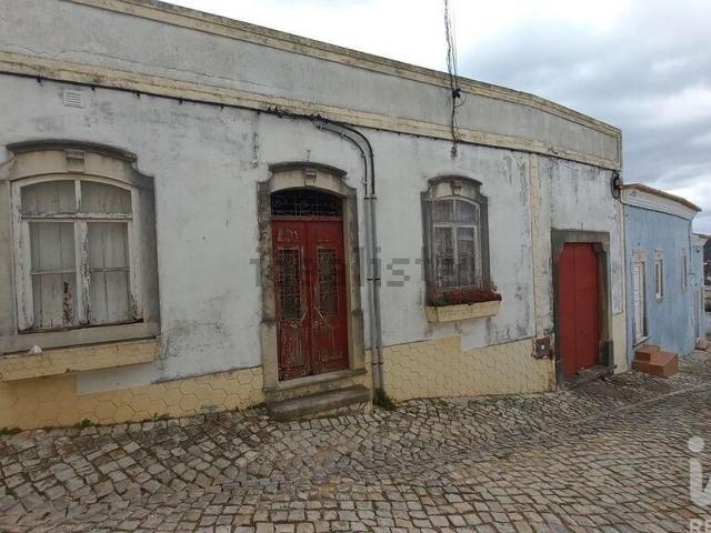 Loja venda em Almarginho, Loulé