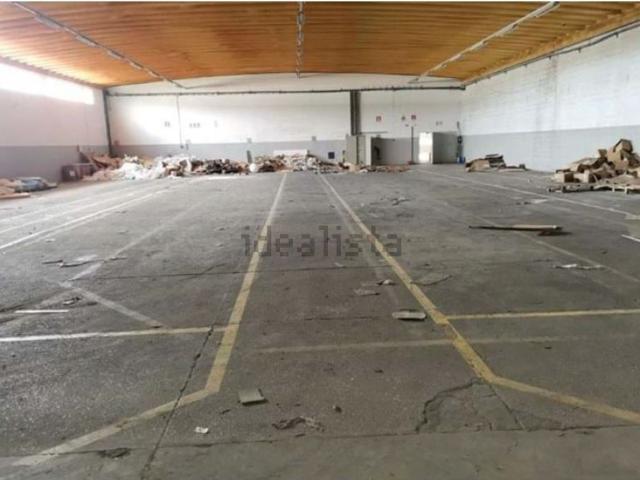 Armazém venda em Salvaterra De Magos, Santarém