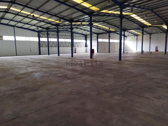Armazém alugar em Porto Alto, Benavente