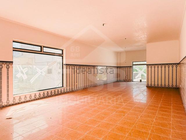 Loja venda em Benavente, Santarém