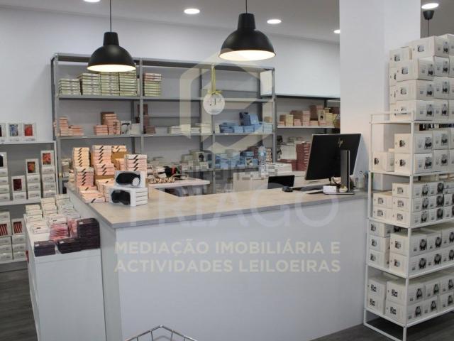 Loja venda em Samora Correia