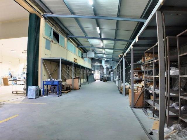 Armazém venda em Sande, Porto