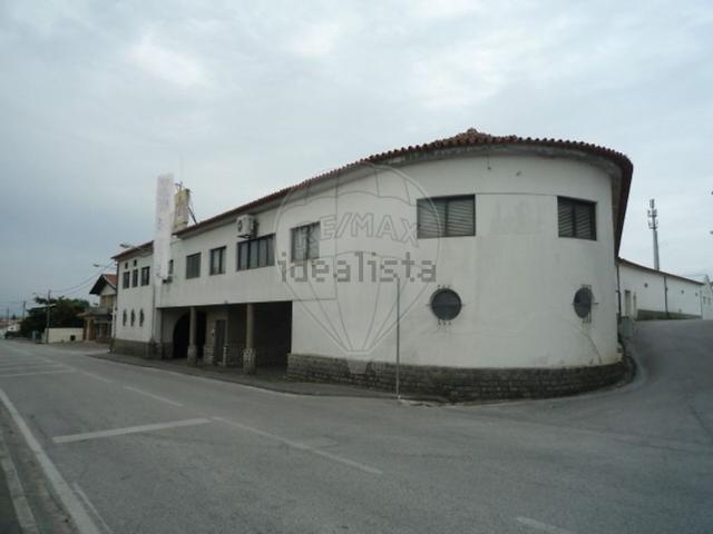 Armazém venda em Anadia, Aveiro