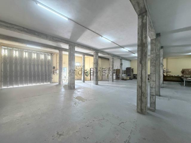 Armazém alugar em Vizela, Braga