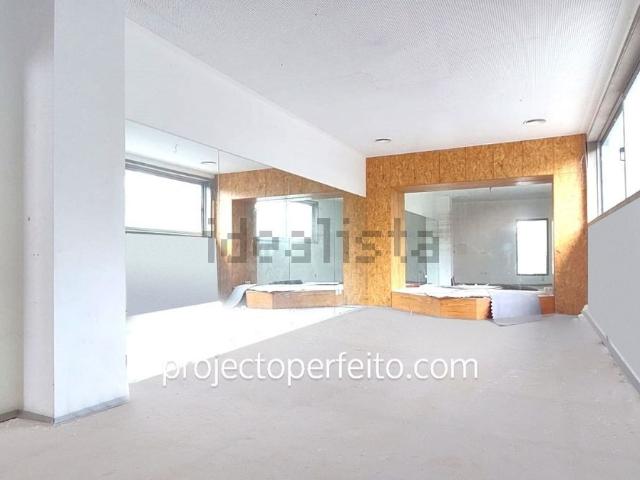 Loja alugar em Santa Maria Da Feira, Aveiro