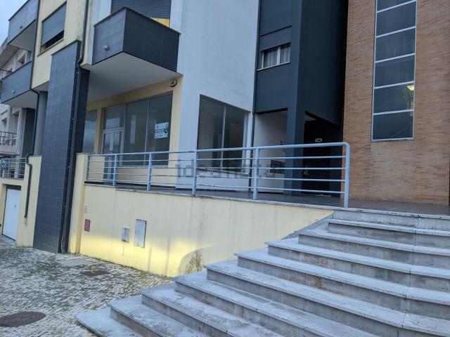 Loja venda em Torres Novas, Santarém