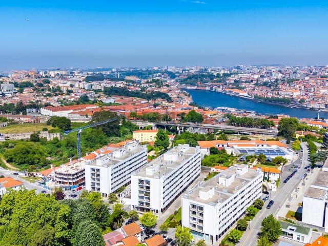 Loja alugar em Devesas, Vila Nova De Gaia
