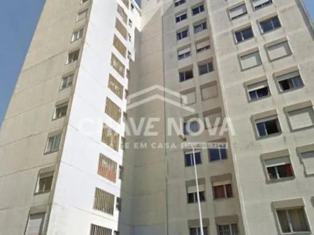 Loja venda em Lugar do Castelo, Vila Nova De Gaia