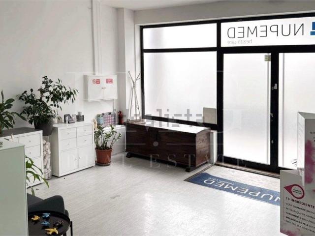 Armazém venda em Vila Nova De Gaia, Porto