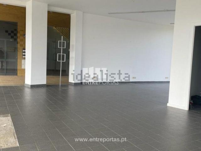 Ponto Comercial venda em Santa Marta De Portuzelo, Fonte Grossa