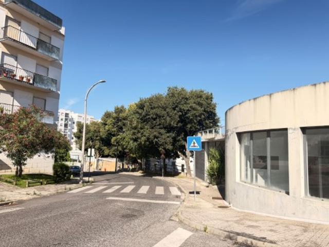 Armazém venda em Santarém