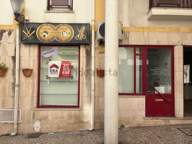 Loja venda em Santiago, Sesimbra