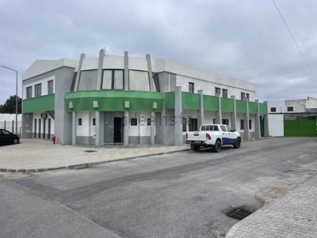 Armazém venda em Santiago Do Cacém, Setúbal