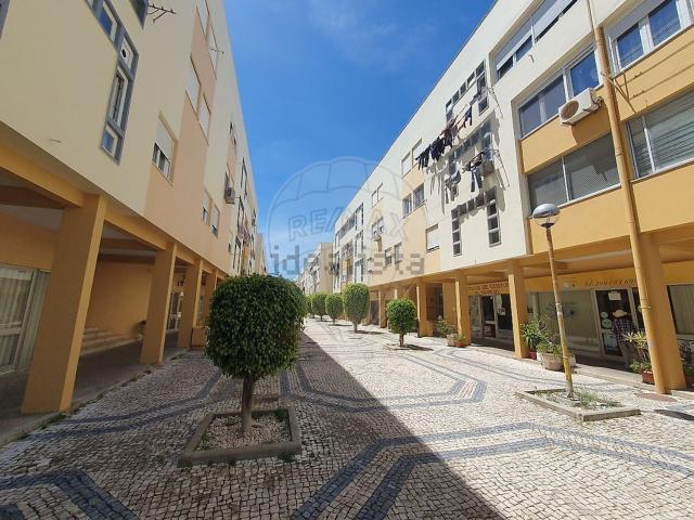 Loja venda em Bairro do Porto Velho, Santiago Do Cacém