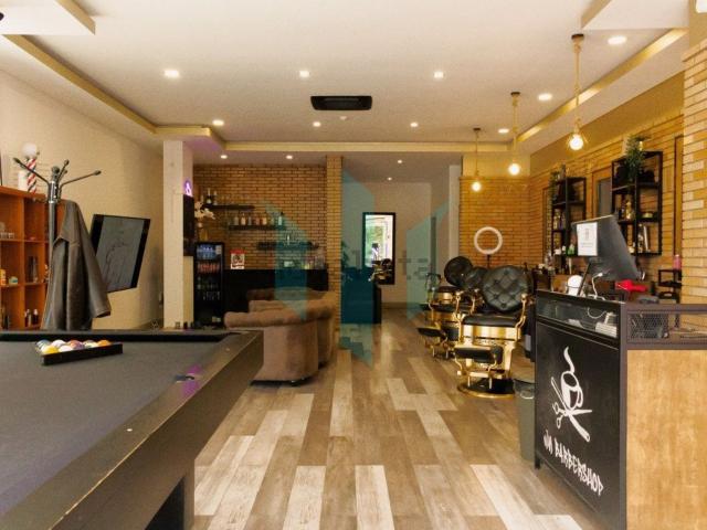 Loja venda em Ponte de Frielas, Santiago Dos Velhos