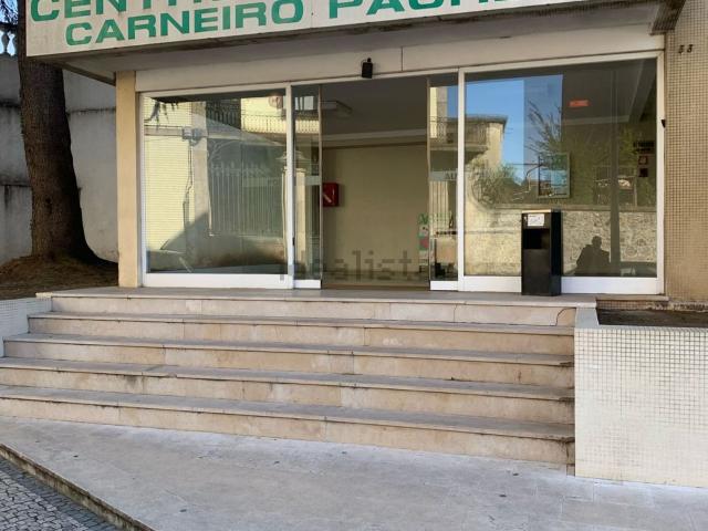 Loja alugar em Santo Tirso, Porto