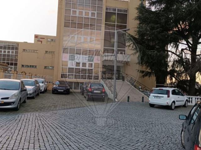 Loja venda em Santo Tirso, Porto