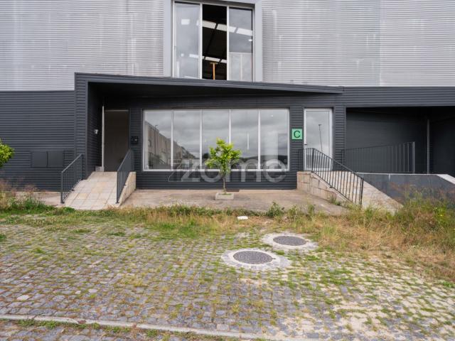 Loja venda em Santo Tirso, Porto