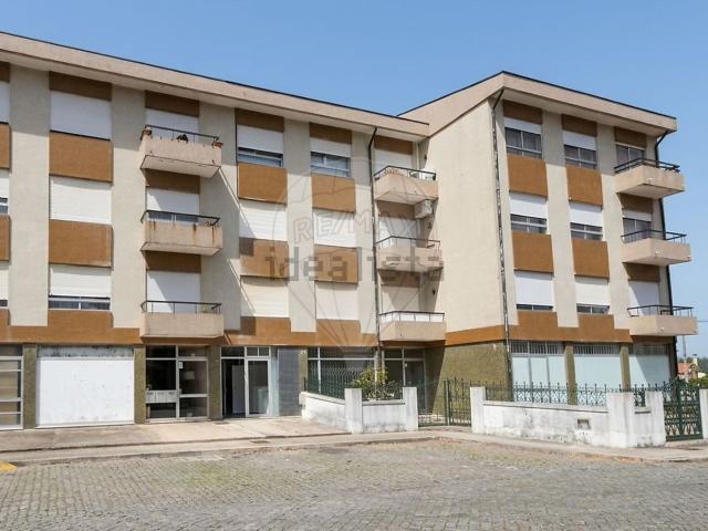 Loja venda em Santo Tirso, Porto