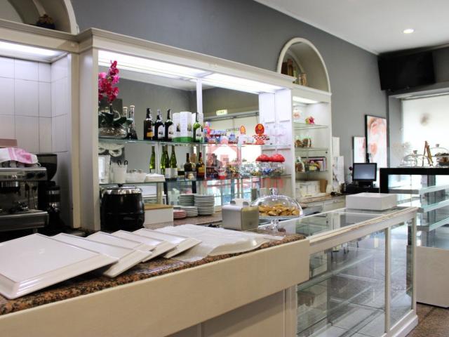 Loja alugar em Santo Tirso, Porto