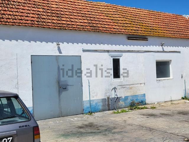 Armazém alugar em Montijo, Setúbal