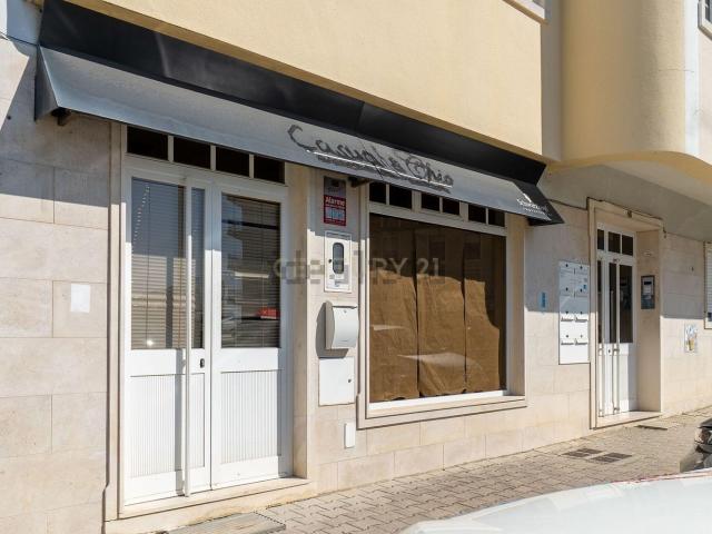 Loja venda em Quinta de Cima, Seixal