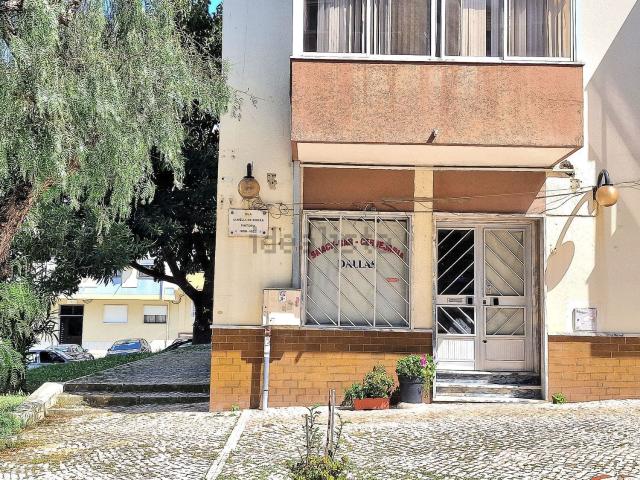 Loja venda em Seixal, Setúbal