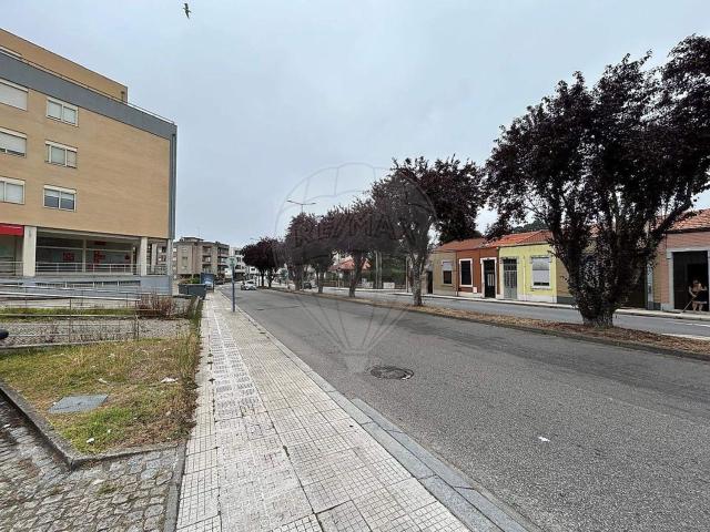 Loja alugar em Porto