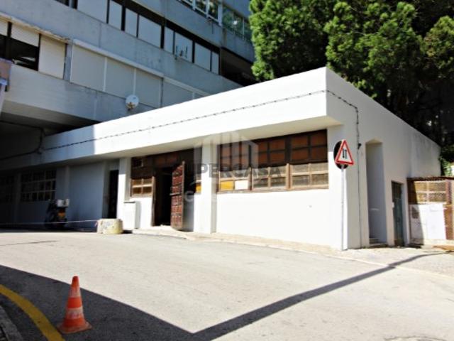 Armazém venda em Santiago, Sesimbra