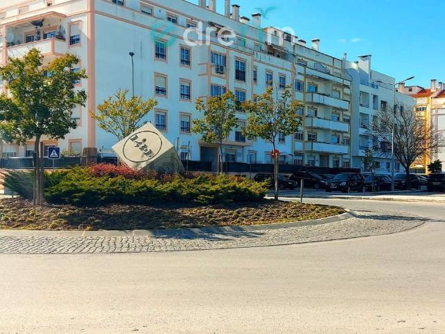 Armazém venda em Bairro do Liceu, Setúbal