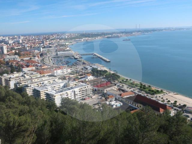 Loja alugar em Setúbal