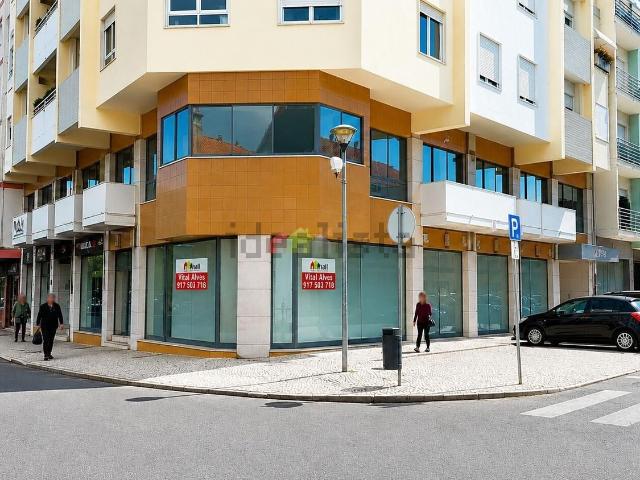 Loja alugar em Setúbal