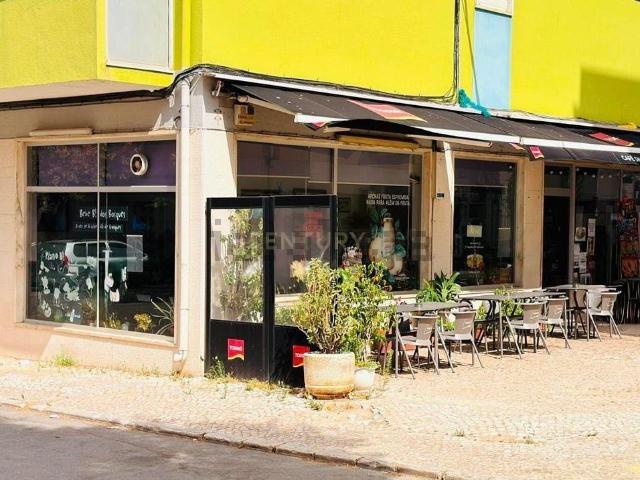 Loja alugar em Setúbal