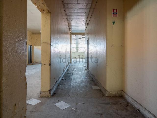 Armazém venda em Setúbal