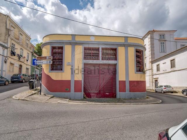 Armazém venda em Setúbal