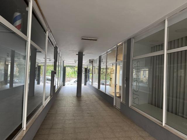 Loja venda em Lousada, Porto