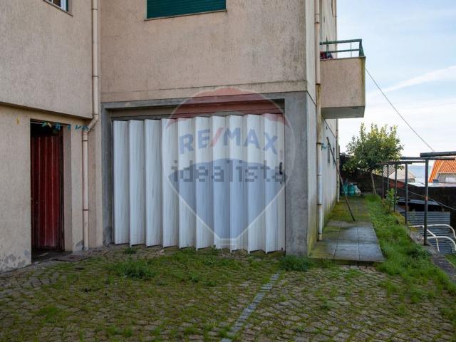 Armazém venda em Soalhães, Laudário