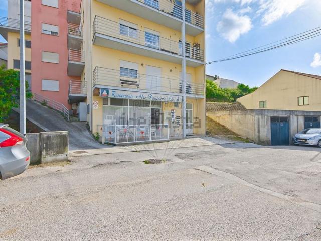 Armazém venda em Soure, Urbanização Enconsta do Sol