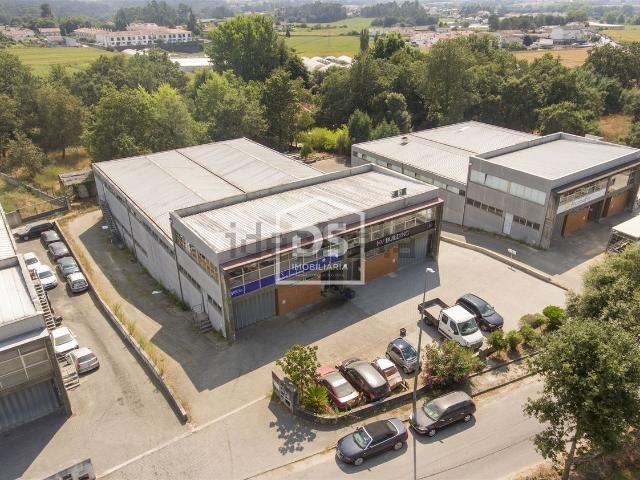 Armazém venda em Tamel (São Veríssimo), Arcozelo