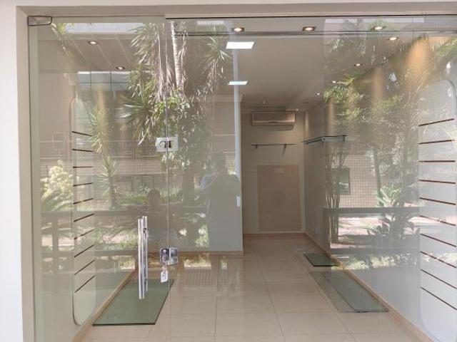 Ponto Comercial venda em Região Geográfica Imediata do Distrito Federal, Região Integrada de Desenvolvimento do Distrito Federal e Entorno