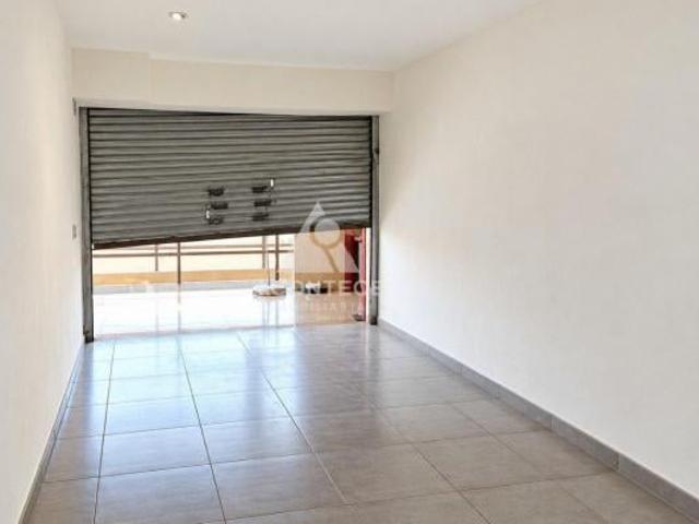 Ponto Comercial venda em SQN 310, Plano Piloto