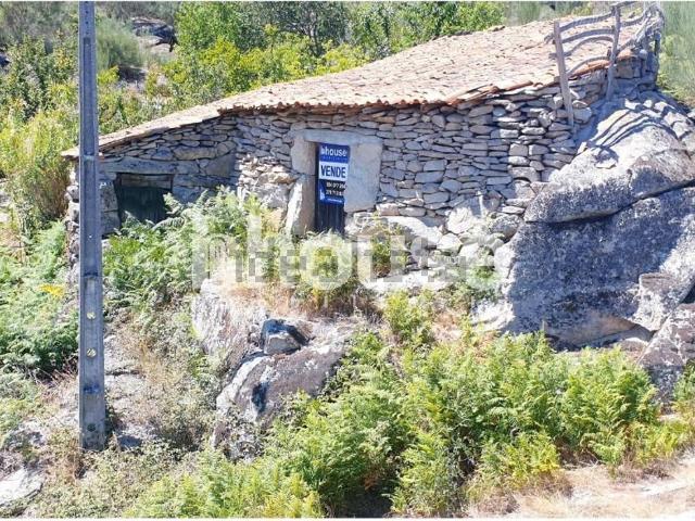 Armazém venda em Agordela, Argeriz