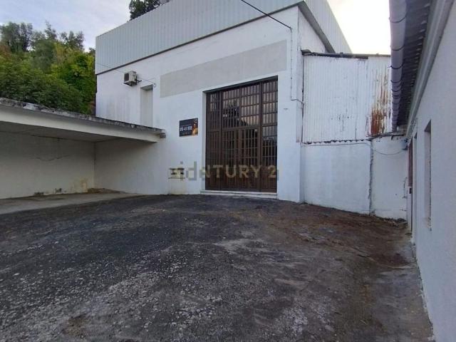 Armazém venda em Alto do Piolhinho, Tomar