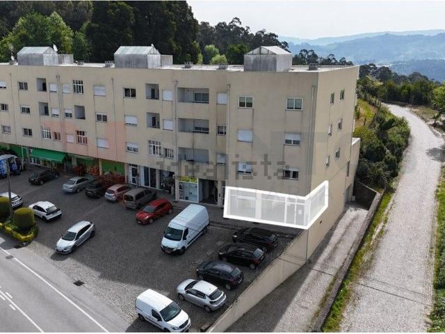 Loja alugar em Lousada, Porto