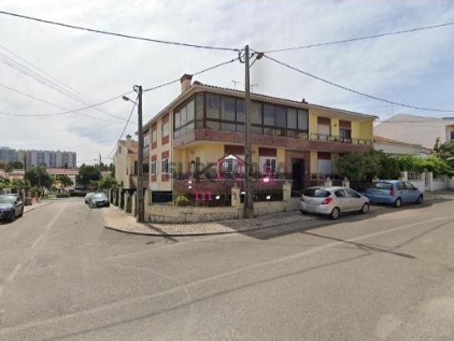 Armazém venda em Seixal, Corroios