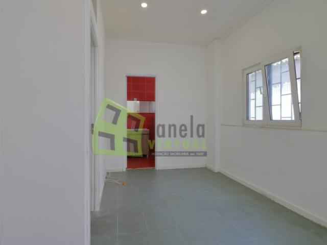 Loja venda em Seixal, Amora