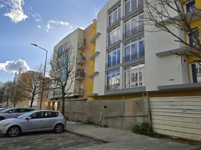 Loja venda em Vialonga, Lisboa