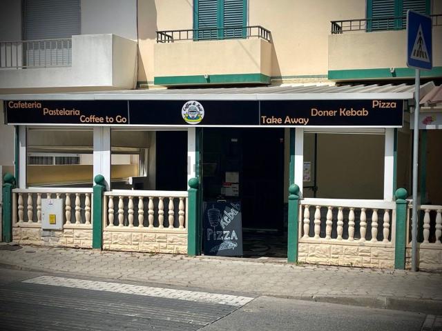 Loja venda em Pedra Mourinha e Vale Lagar, Portimão